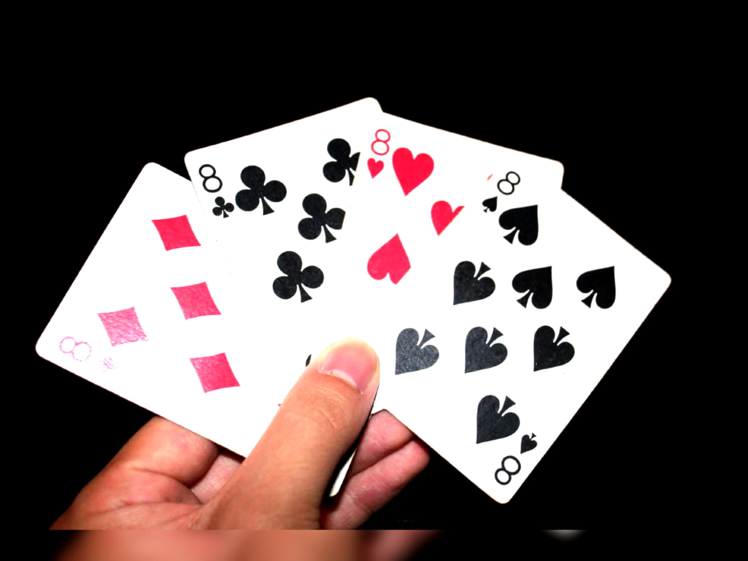 110% Bónas Casino sínithe ag bWin Casino
